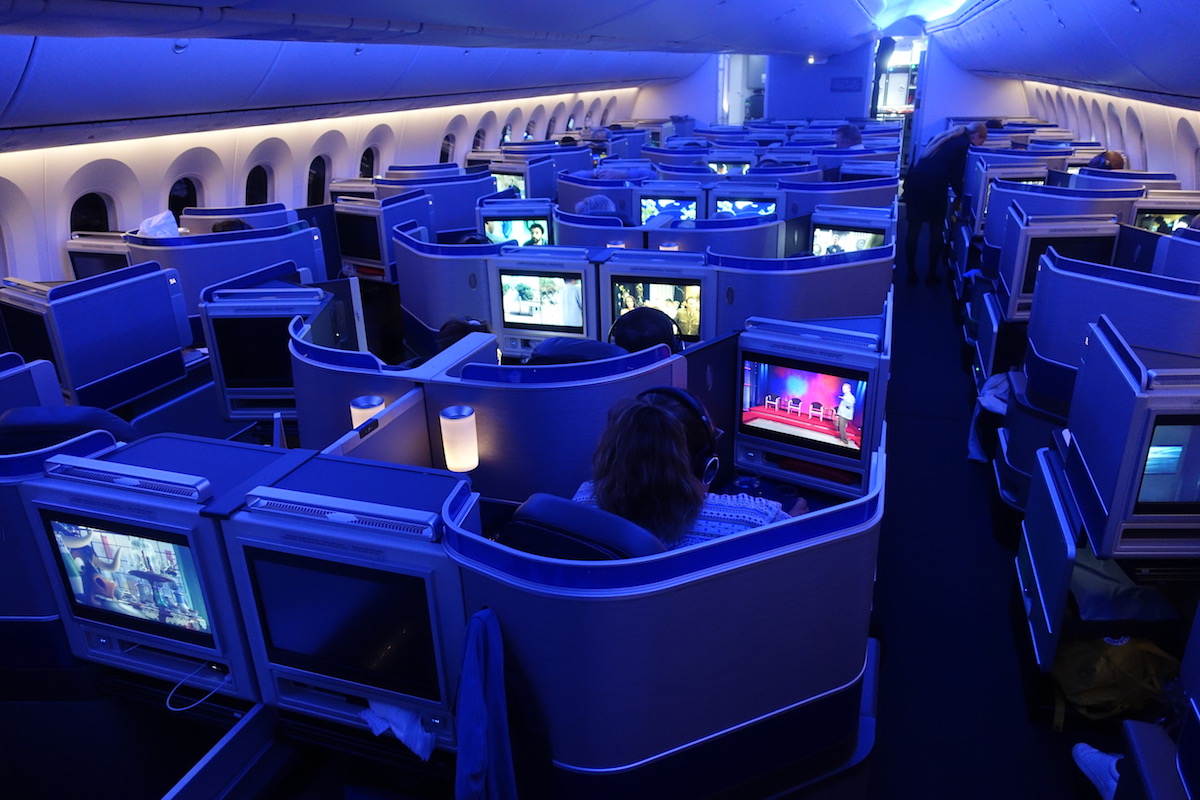 Review United 787 10 Polaris Business Class One Mile At A