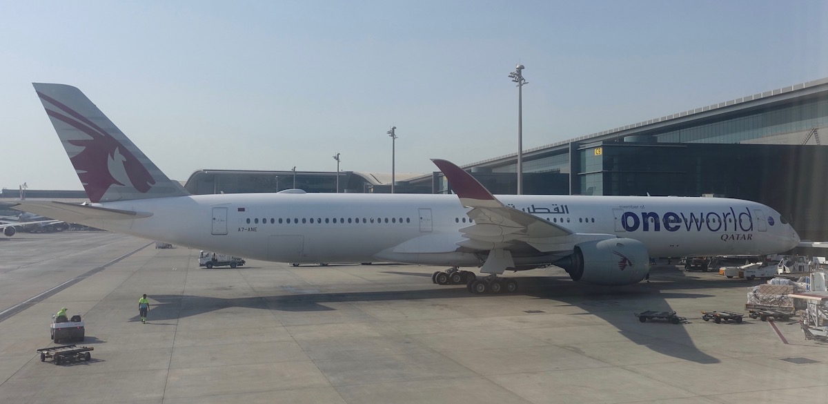 Review Qatar Airways Qsuites A350 1000 One Mile At A Time