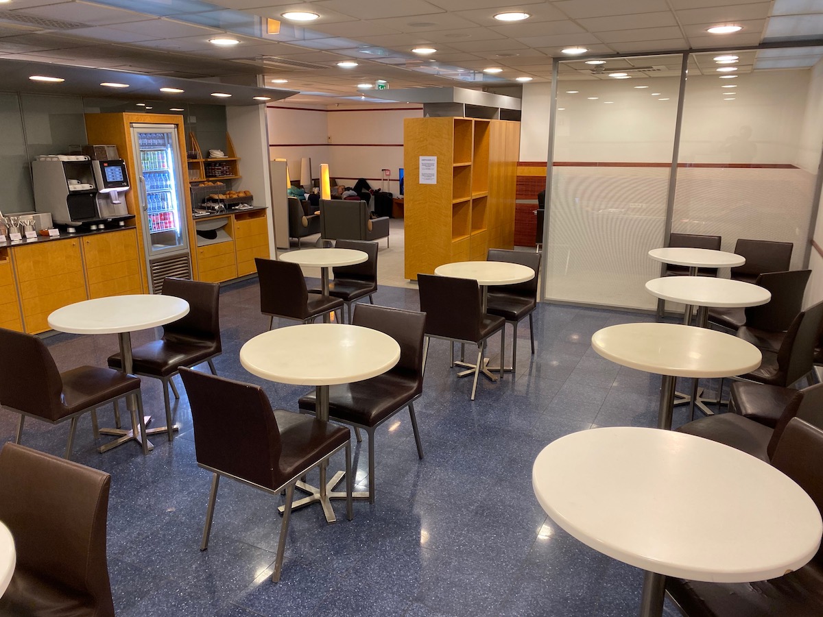 Review: Air France Arrivals Lounge Paris CDG - One Mile at a Time