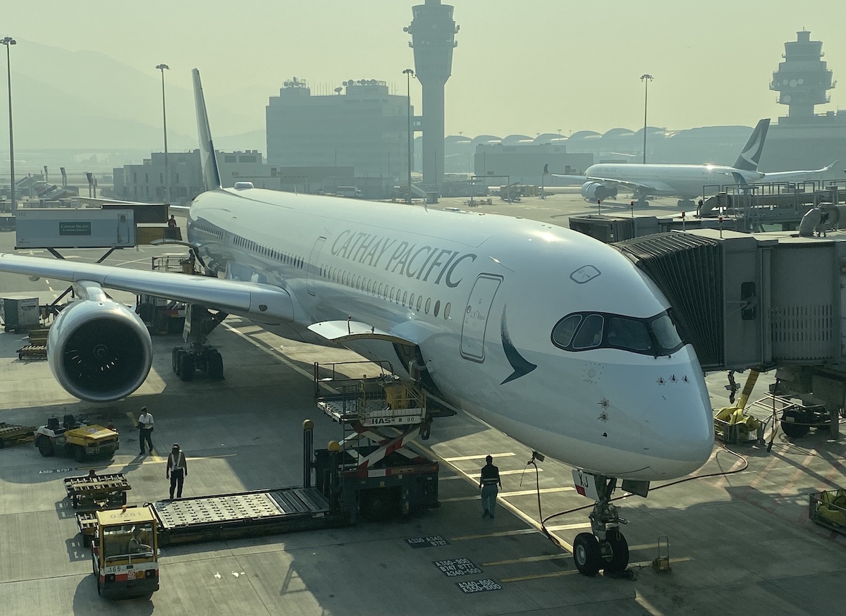 Cathay Pacific Shifts Chicago Flights To A350 Cuts First Class One Mile At A Time Flipboard