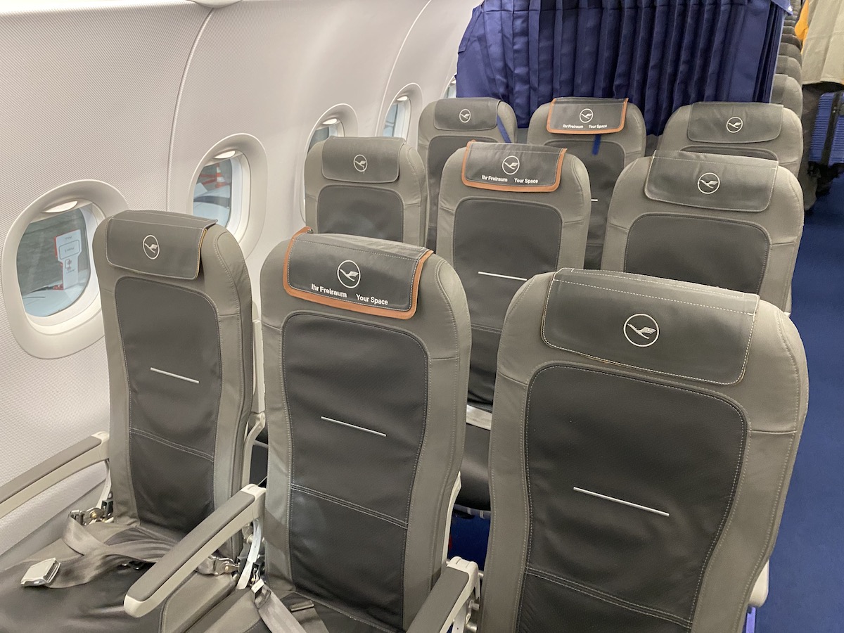 lufthansa cabin size