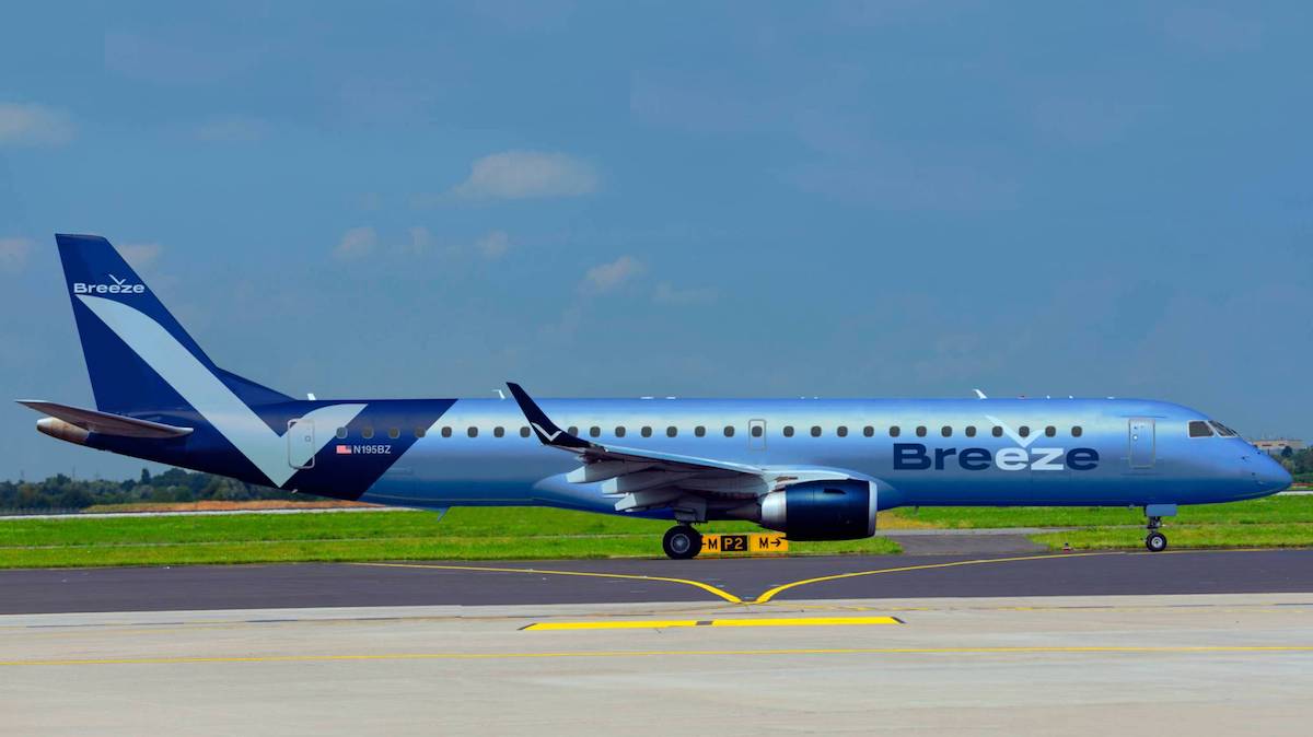 breeze airways tampa