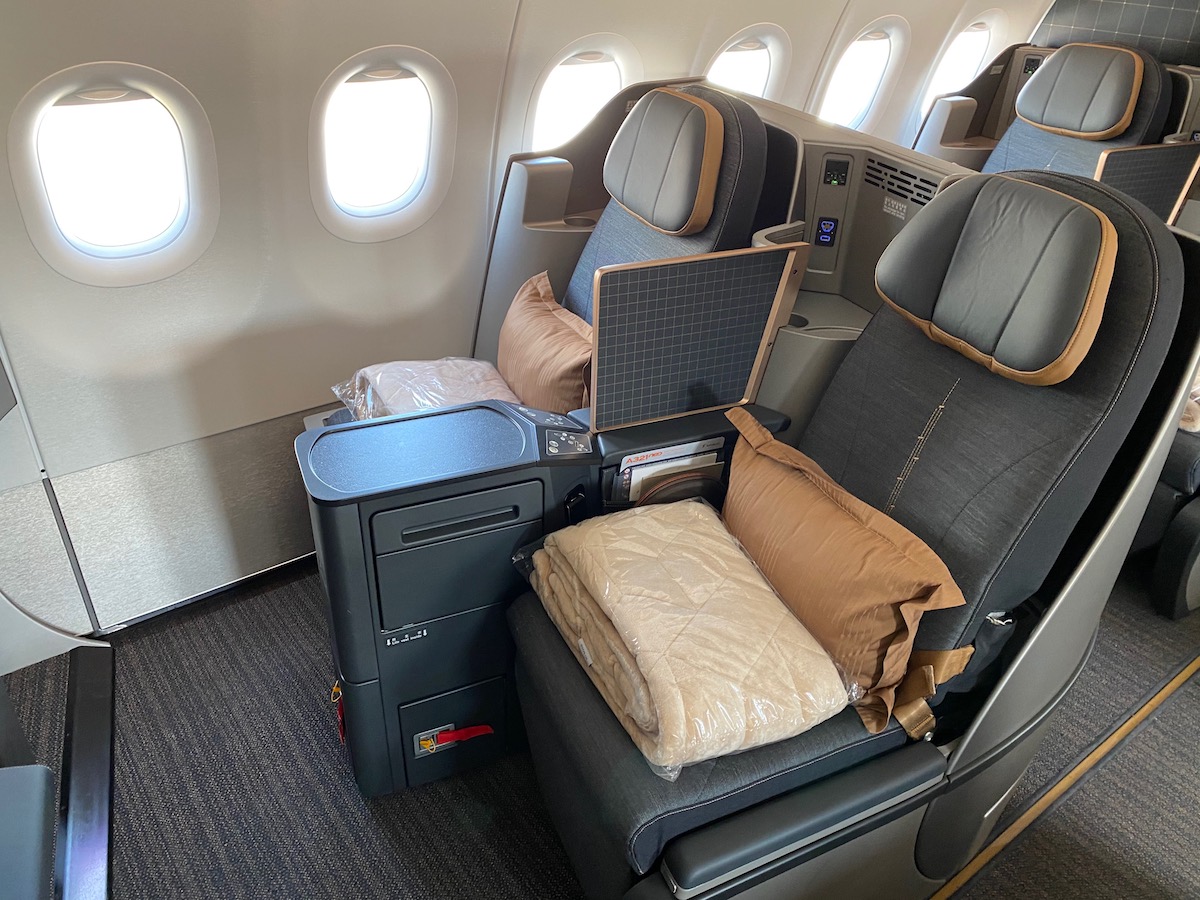 Review: Starlux Business Class | One Mile at a Time