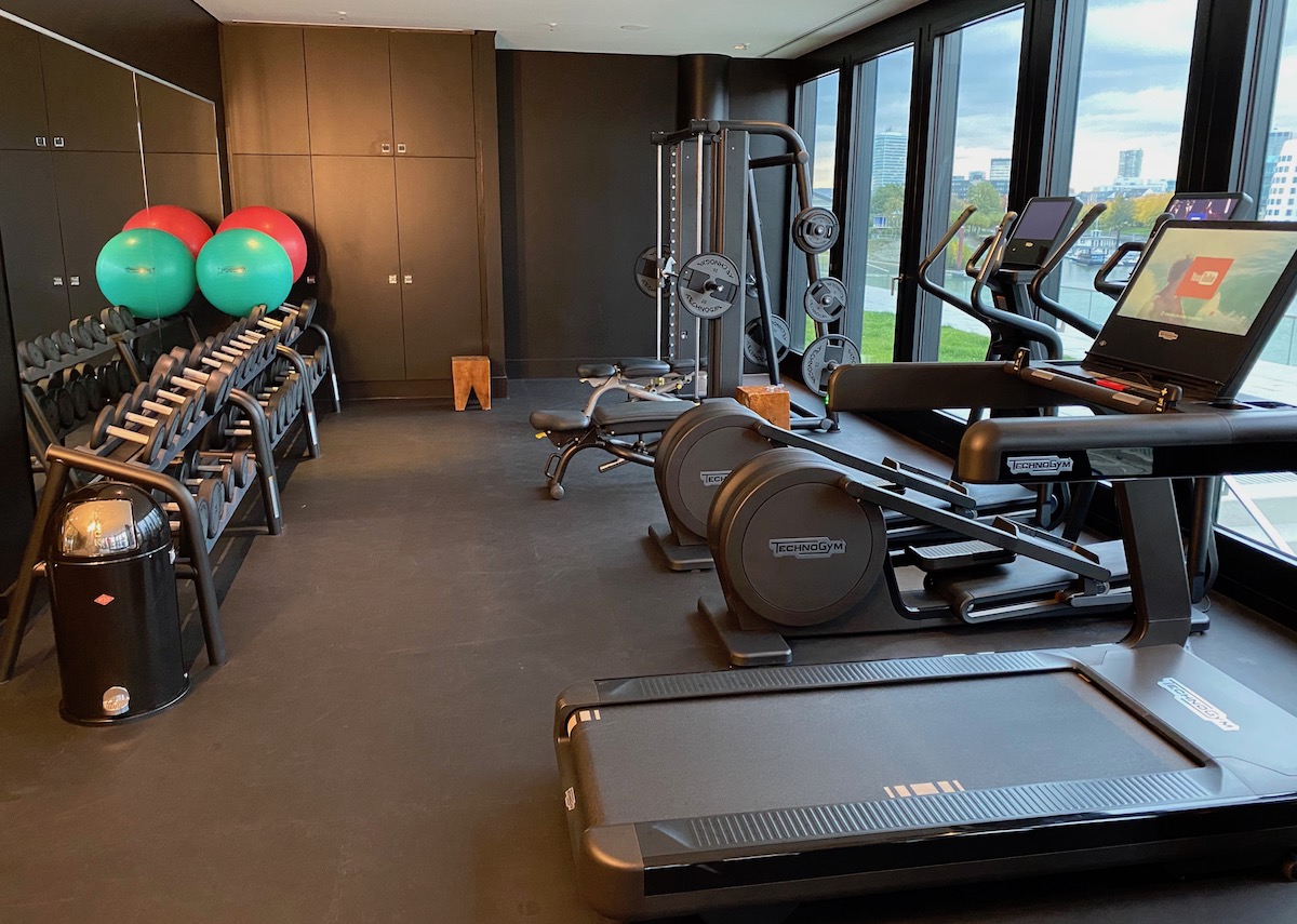 Review Hyatt Regency Dusseldorf Germany One Mile At A Time