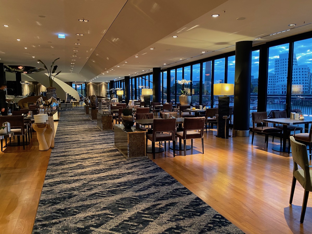 Review Hyatt Regency Dusseldorf Germany One Mile At A Time