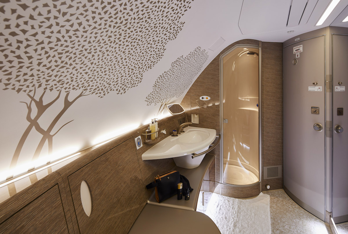 Emirates-First-Class-A380.jpg